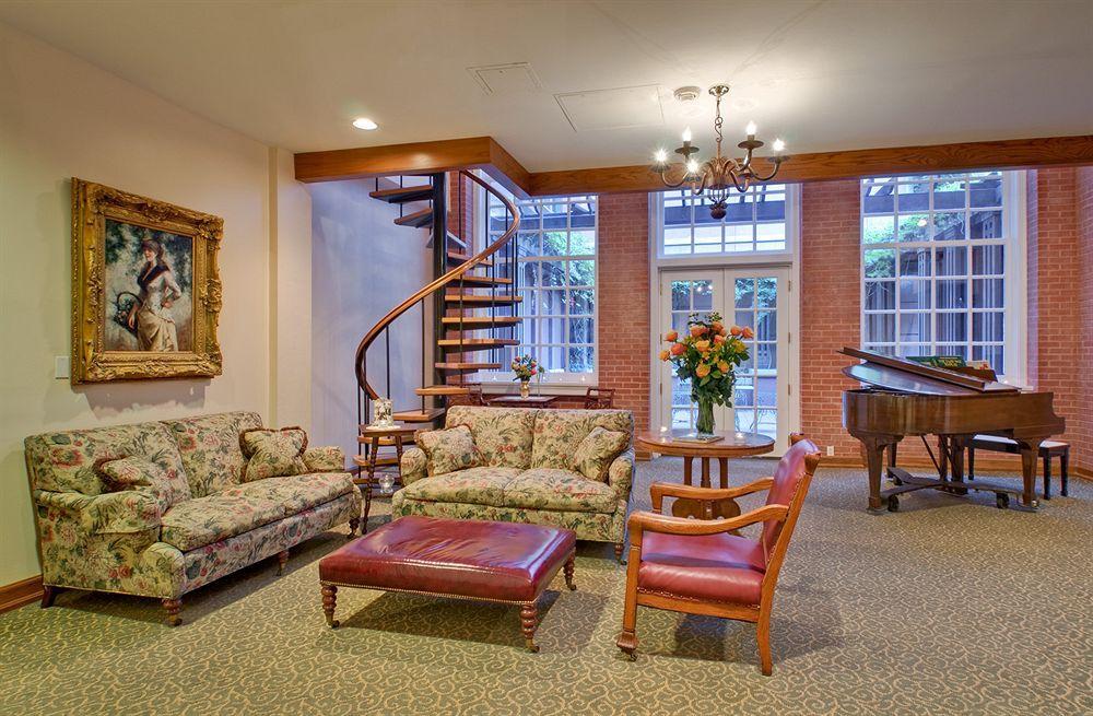 Etta'S Place - A Sundance Inn - Bed And Breakfast Fort Worth Exterior photo